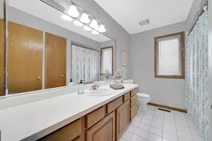 9224 Greenwood Dr, Tinley Park, IL 60487 - Photo 23