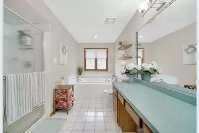 9224 Greenwood Drive, Tinley Park, IL 60487 - Photo 17