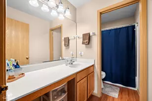 3105 Twin Falls Dr, Plainfield, IL 60586 - Photo 23