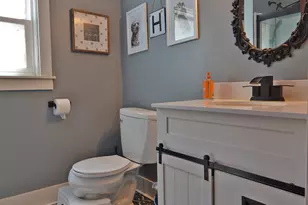 648 Webster St, Ottawa, IL 61350 - Photo 9
