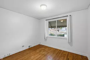 1718 N Oak Park Ave, Chicago, IL 60707 - Photo 11