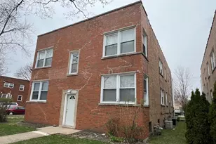 8300 Keating Ave, Skokie, IL 60076 - Photo 3