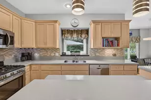 24735 Illini Dr, Plainfield, IL 60544 - Photo 27