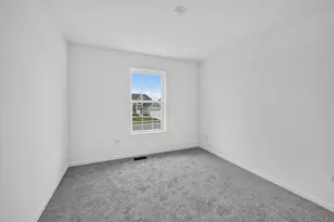 180 Blazing Star Trl, Oswego, IL 60543 - Photo 15