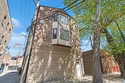 1948 W Byron Street #2B, Chicago, IL 60613 - Photo 1