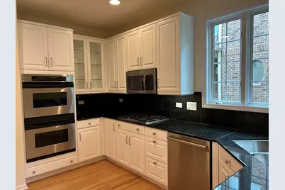 2269 Royal Ridge Drive, Northbrook, IL 60062 - Photo 3