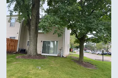 699 Canterbury Drive, Hanover Park, IL 60133 - Photo 17