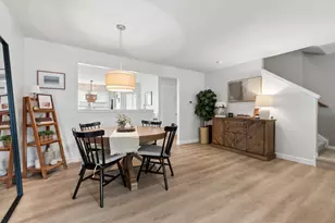 1021 Crane Pt, Elgin, IL 60124 - Photo 9