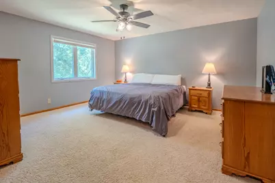 2206 Farmdale Lane, Freeport, IL 61032 - Photo 19