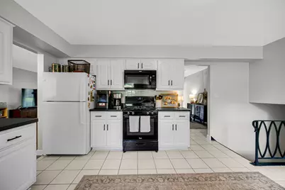 3010 N Kennicott Avenue, Arlington Heights, IL 60004 - Photo 9