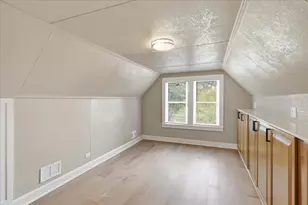 2939 N Hamlin Ave, Chicago, IL 60618 - Photo 27