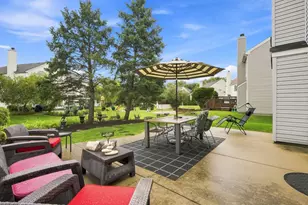736 Wildflower Cir, Naperville, IL 60540 - Photo 35