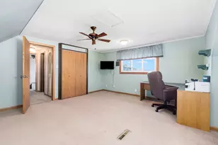 6941 Olympic Dr, Bridgeview, IL 60455 - Photo 19