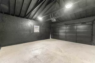 [Address not provided], Country Club Hills, IL 60478 - Photo 25