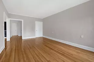 1235 W Greenleaf Ave, Chicago, IL 60626 - Photo 5