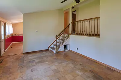 113 Siesta Road, Carpentersville, IL 60110 - Photo 13