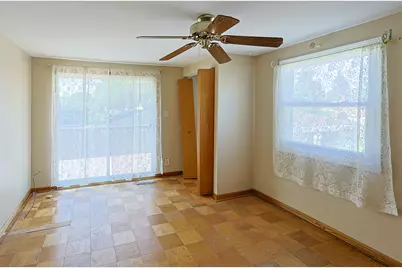 113 Siesta Road, Carpentersville, IL 60110 - Photo 25