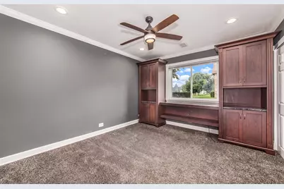 9461 Bay Colony Drive #1S, Des Plaines, IL 60016 - Photo 13