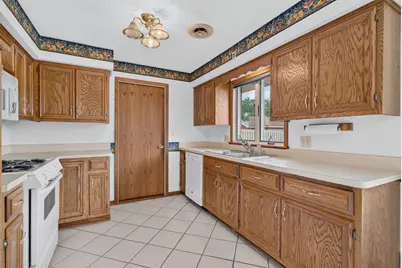 1817 Root Street, Crest Hill, IL 60403 - Photo 17
