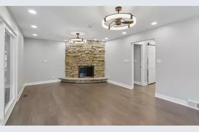 1208 Elizabeth Avenue, Naperville, IL 60540 - Photo 5
