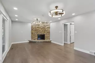 1208 Elizabeth Ave, Naperville, IL 60540 - Photo 5