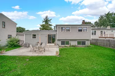 915 Wampum Court, Carol Stream, IL 60188 - Photo 23