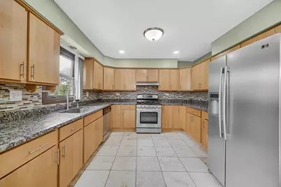 915 Wampum Court, Carol Stream, IL 60188 - Photo 7
