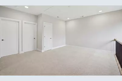 160 Violet Lane, Wheeling, IL 60090 - Photo 11