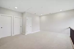 160 Violet Ln, Wheeling, IL 60090 - Photo 11