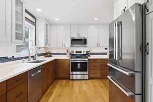 1451 Suffolk Ave, Westchester, IL 60154 - Photo 11