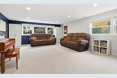 1451 Suffolk Avenue, Westchester, IL 60154 - Photo 27