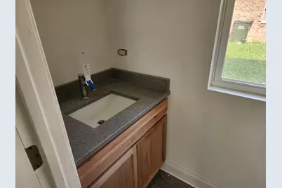3709 W 139th Place, Robbins, IL 60472 - Photo 5