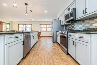105 Mendon Lane, Schaumburg, IL 60193 - Photo 11