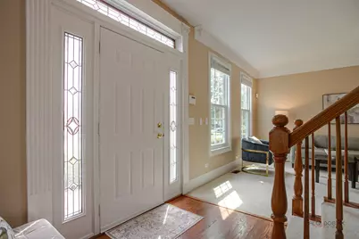 1208 Halifax Drive, Mundelein, IL 60060 - Photo 5