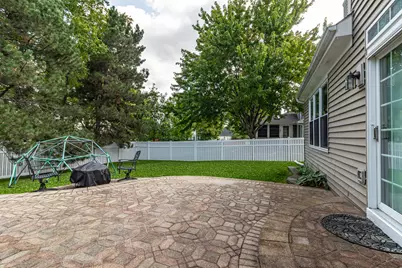 1208 Halifax Drive, Mundelein, IL 60060 - Photo 47