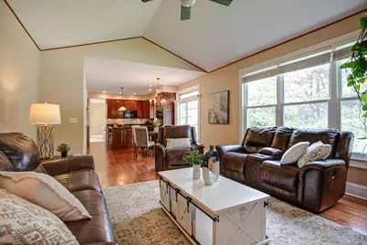 1208 Halifax Drive, Mundelein, IL 60060 - Photo 13