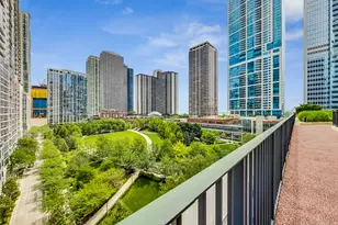 225 N Columbus Dr, Chicago, IL 60601 - Photo 37