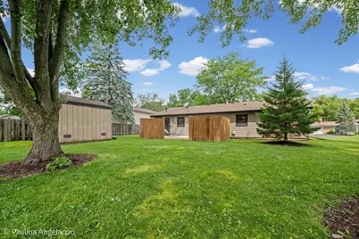 1109 Kingwood Lane, Lake Zurich, IL 60047 - Photo 15
