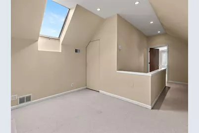 5601 N Ozark Avenue, Chicago, IL 60631 - Photo 21