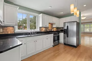 5601 N Ozark Ave, Chicago, IL 60631 - Photo 13