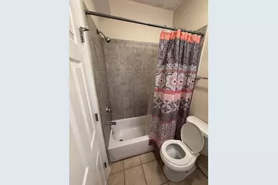 1251 N Springfield Avenue #1, Chicago, IL 60651 - Photo 9