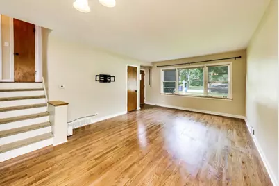 679 S Spring Road, Elmhurst, IL 60126 - Photo 5