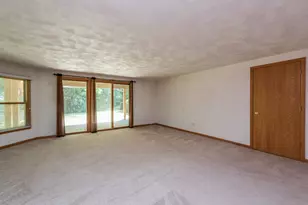 1417 April Ln, Winthrop Harbor, IL 60096 - Photo 21