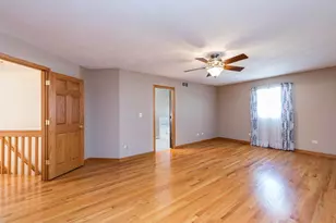 1417 April Ln, Winthrop Harbor, IL 60096 - Photo 9