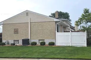1580 Grant Ave, Melrose Park, IL 60160 - Photo 3