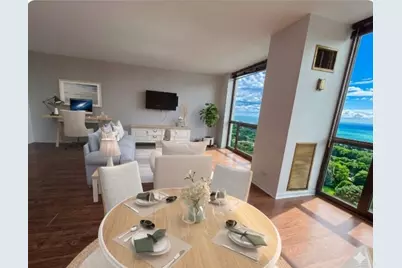 4343 N Clarendon Street #2110, Chicago, IL 60613 - Photo 3