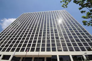 4343 N Clarendon St, Chicago, IL 60613 - Photo 1