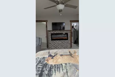 2151 E 1700th Street, Coatsburg, IL 62325 - Photo 17