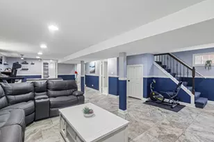4730 S Lamon Ave, Chicago, IL 60638 - Photo 13