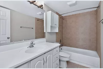 181 Inverness Court #1, Elk Grove Village, IL 60007 - Photo 13
